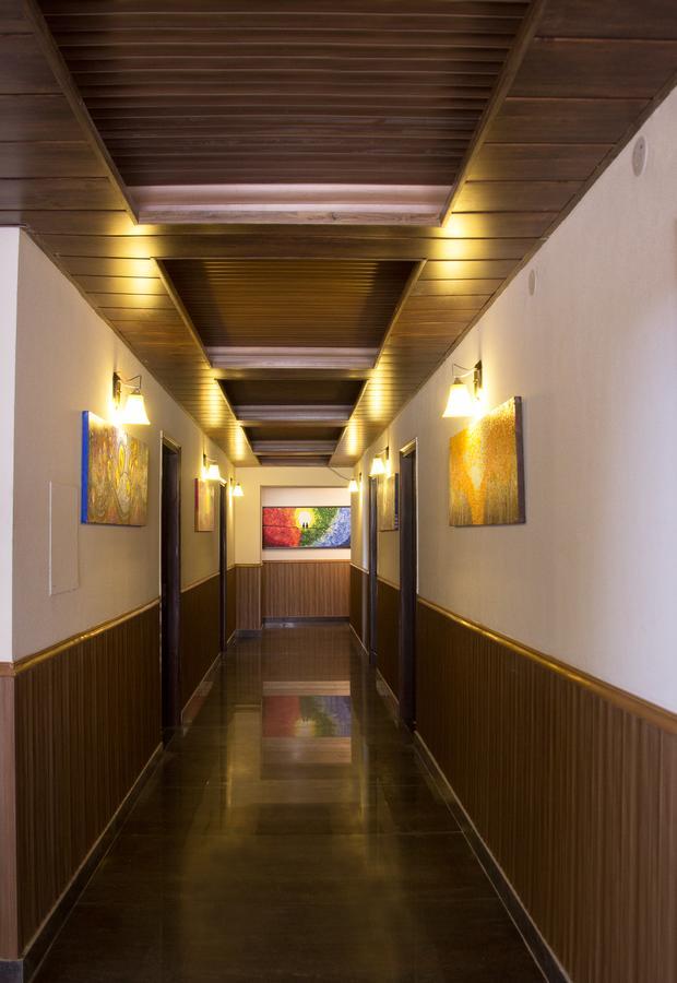 One Earth Royale Boutique Hotel Mussoorie Esterno foto