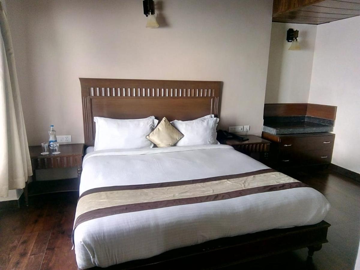 One Earth Royale Boutique Hotel Mussoorie Esterno foto